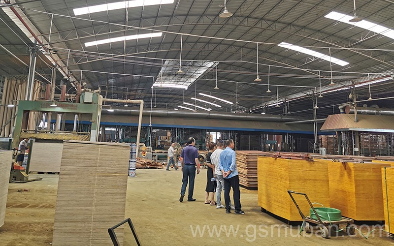 生產建筑模板屬于什么行業？是建筑行業嗎？